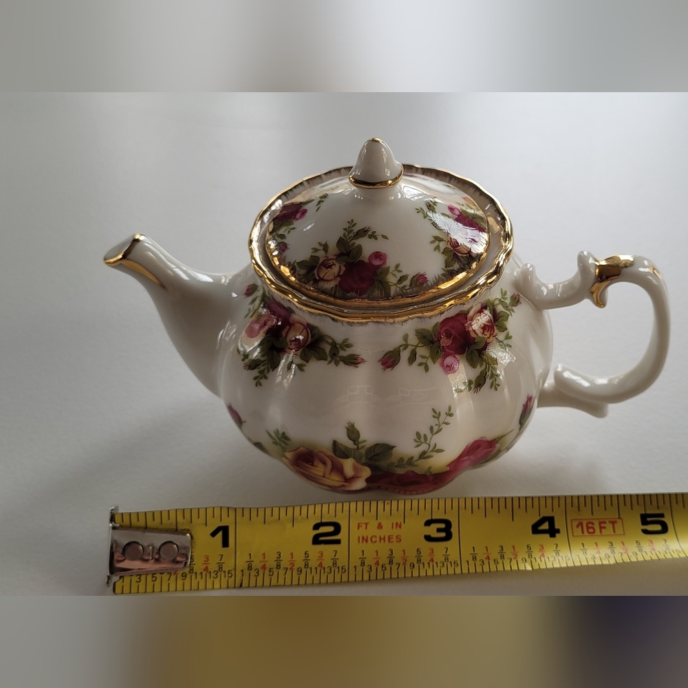 Tea Pot - Small - Picture 2 of 5